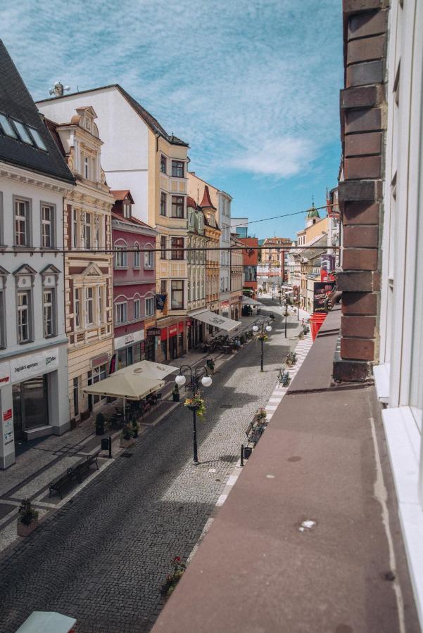 Grand Apartments In The Centre Of Teplice Exteriör bild